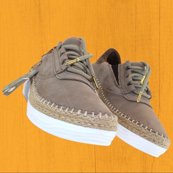 Women’s Casual Sneakers size 9.5 Light brown Espadrille Lightweight stylish - Picture 7 of 9